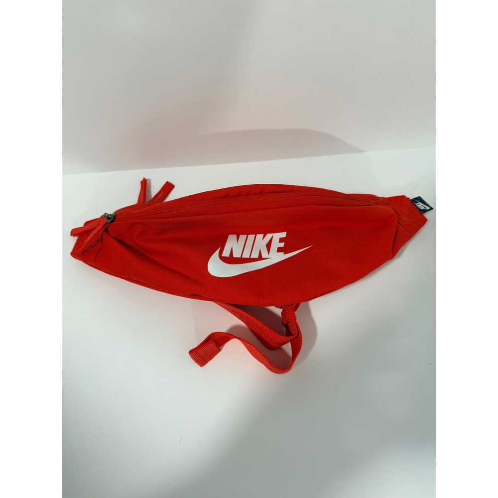 Nike Heritage Waist Pack Unisex OS Red Good Adjustable Strap Logo Fanny Bag - Picture 1 of 9